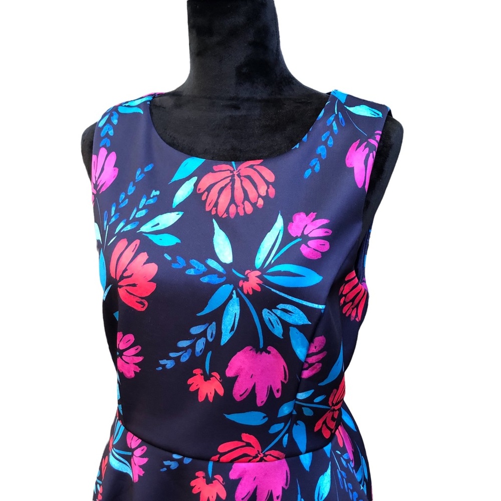 Cynthia Rowley Floral Fit & Flare Dress size 10 - Picture 4 of 12
